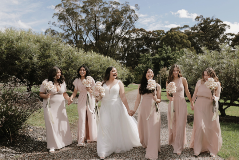 How to Support Your Bride Emotionally: A Guide for Bridesmaids